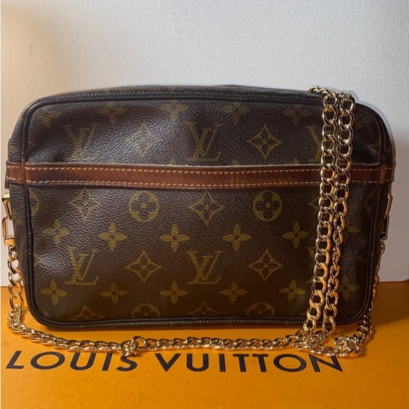 Authentic Louis Vuitton Monogram Compiegne Bag - Picture 3 of 17